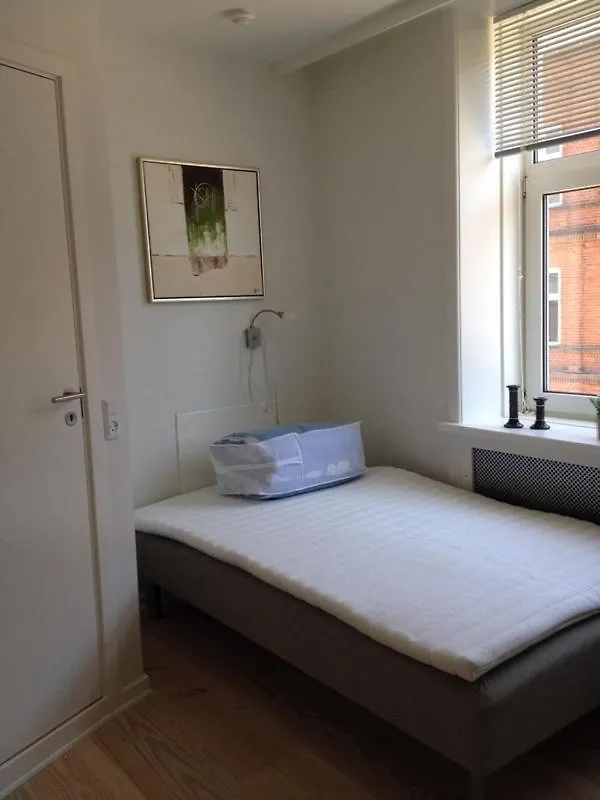 12 Torvegade. 1 Door 4. Apartment Esbjerg 0*,